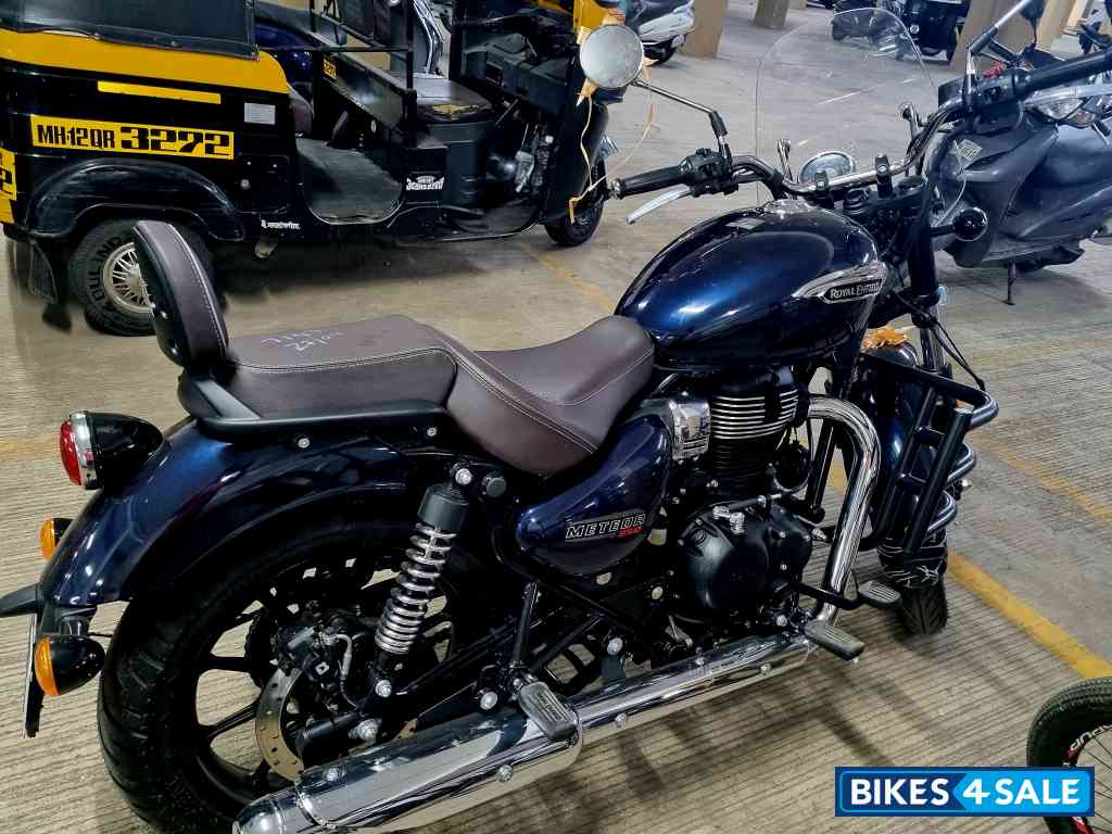Royal Enfield Meteor 350 Stellar