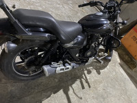 Bajaj Avenger Street 160