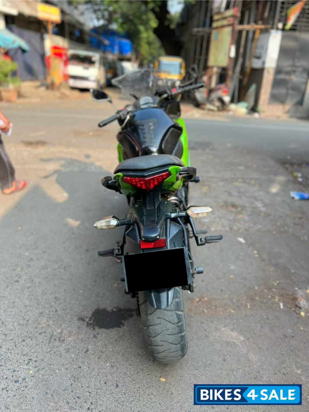 Green Black Kawasaki Ninja 650R Green Black Kawasaki Ninja 650R