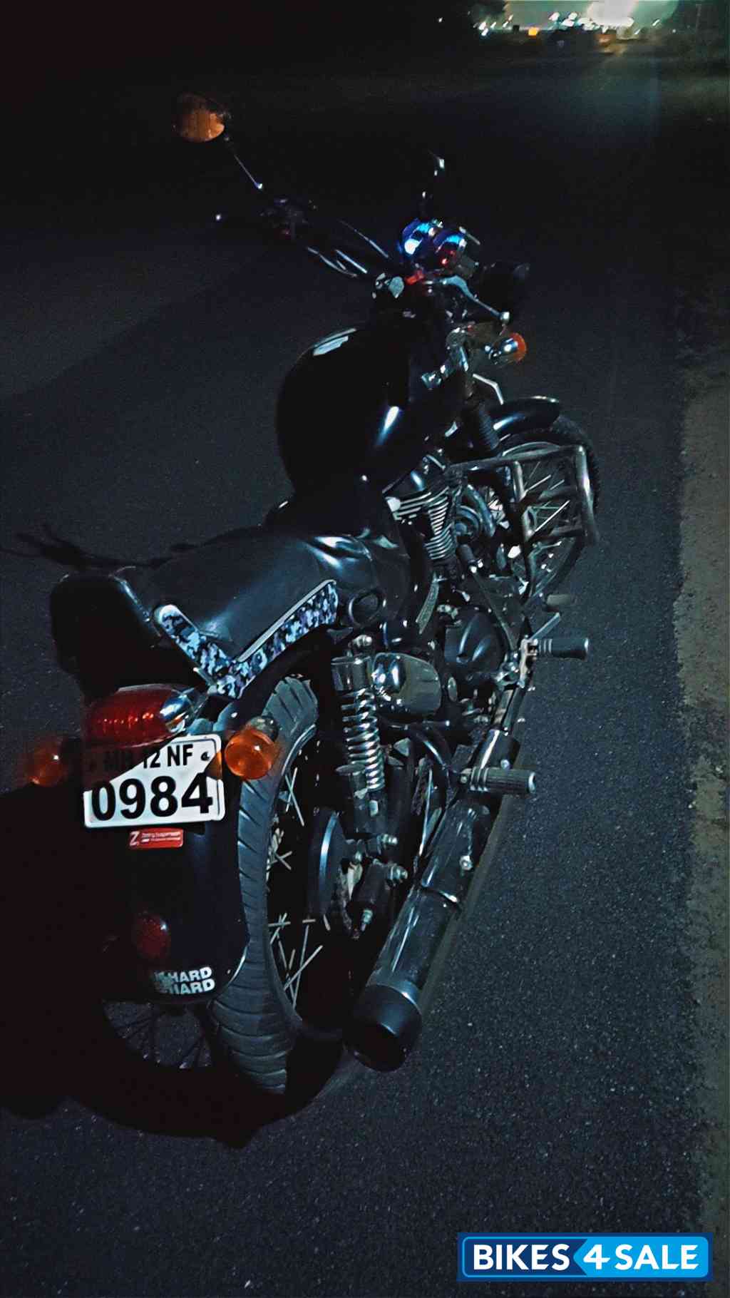 Royal Enfield Thunderbird 350 Royal Enfield Thunderbird 350