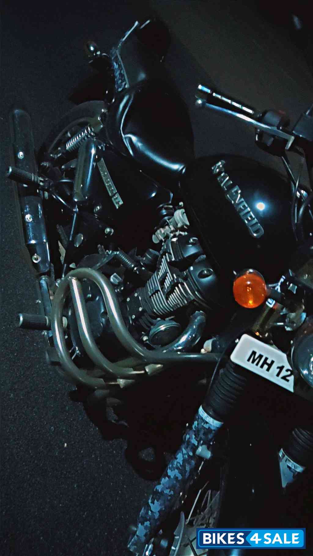 Royal Enfield Thunderbird 350 Royal Enfield Thunderbird 350