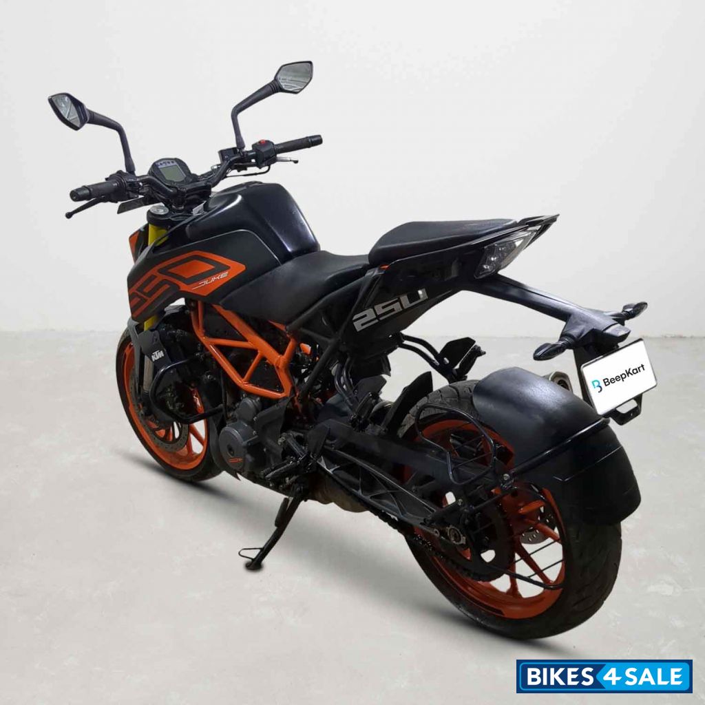 KTM Duke 250