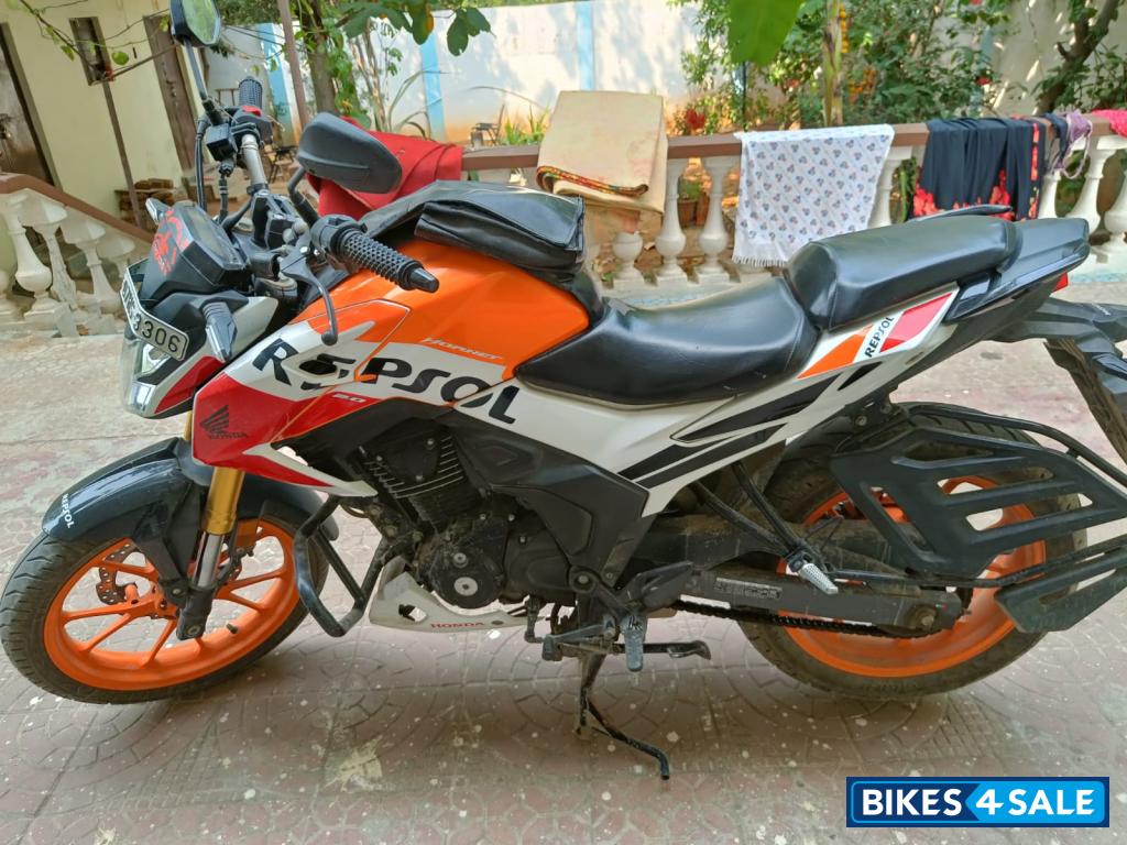 Honda Hornet 2.0 Repsol Edition Honda Hornet 2.0 Repsol Edition