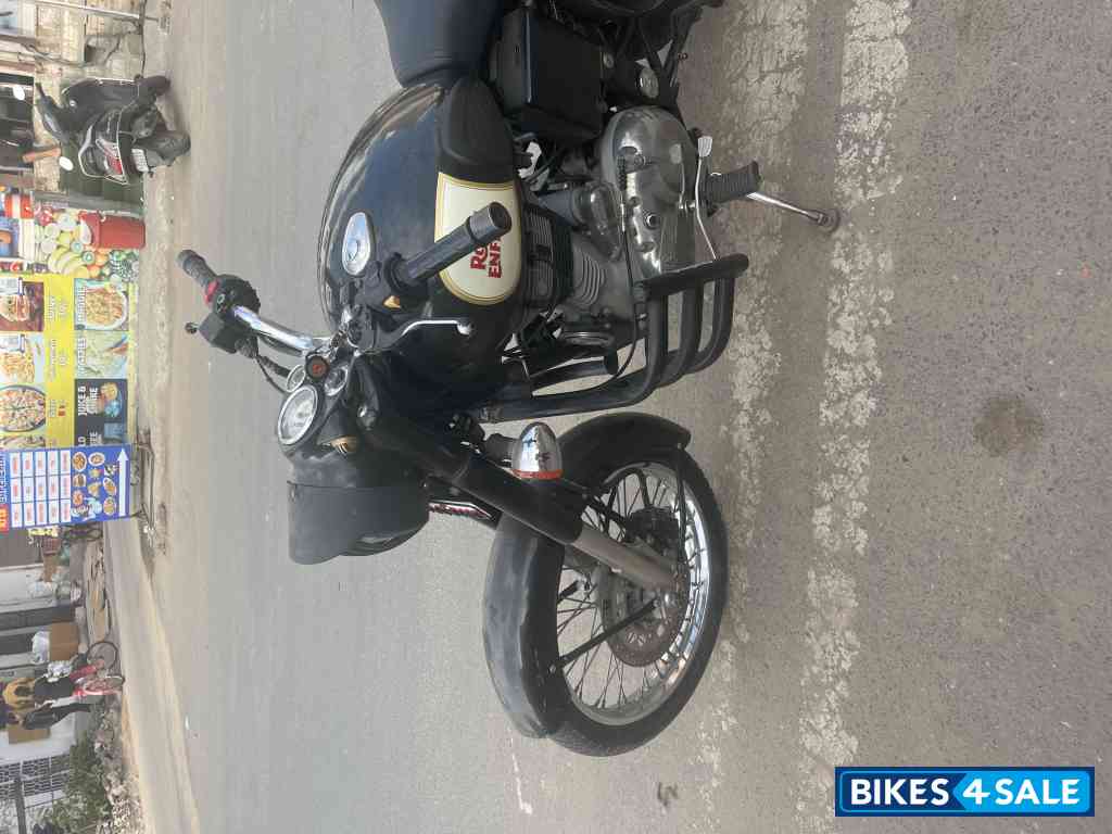 Royal Enfield Classic 350 Single Channel BS6 Royal Enfield Classic 350 Single Channel BS6