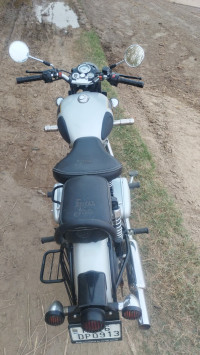 Royal Enfield Classic 350