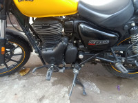 Yellow Royal Enfield Meteor 350 Fireball