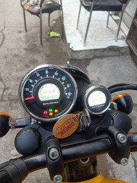 Yellow Royal Enfield Meteor 350 Fireball