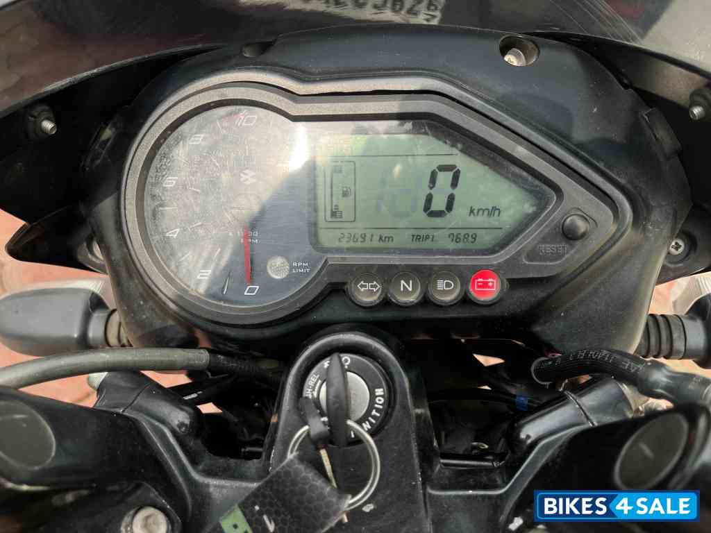 Bajaj Pulsar 180 DTSi Bajaj Pulsar 180 DTSi