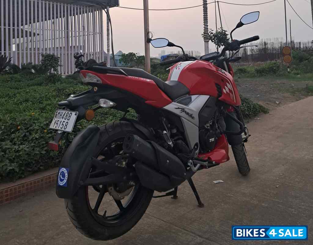 Red TVS Apache RTR 160 4V BS6 Red TVS Apache RTR 160 4V BS6