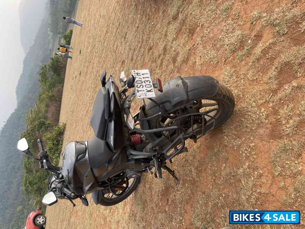 Grey Bajaj Pulsar NS 160 BS6