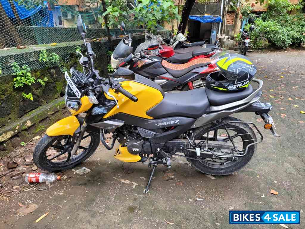 TVS Raider 125