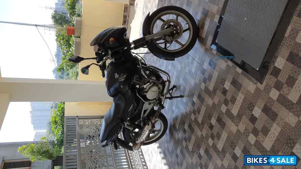 Black Bajaj Pulsar 150 DTSi Black Bajaj Pulsar 150 DTSi