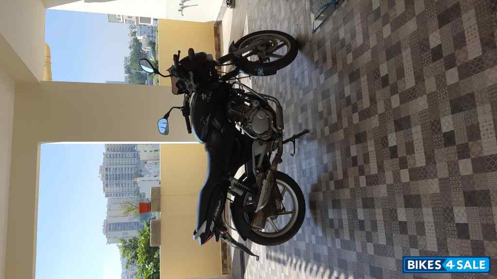 Black Bajaj Pulsar 150 DTSi Black Bajaj Pulsar 150 DTSi