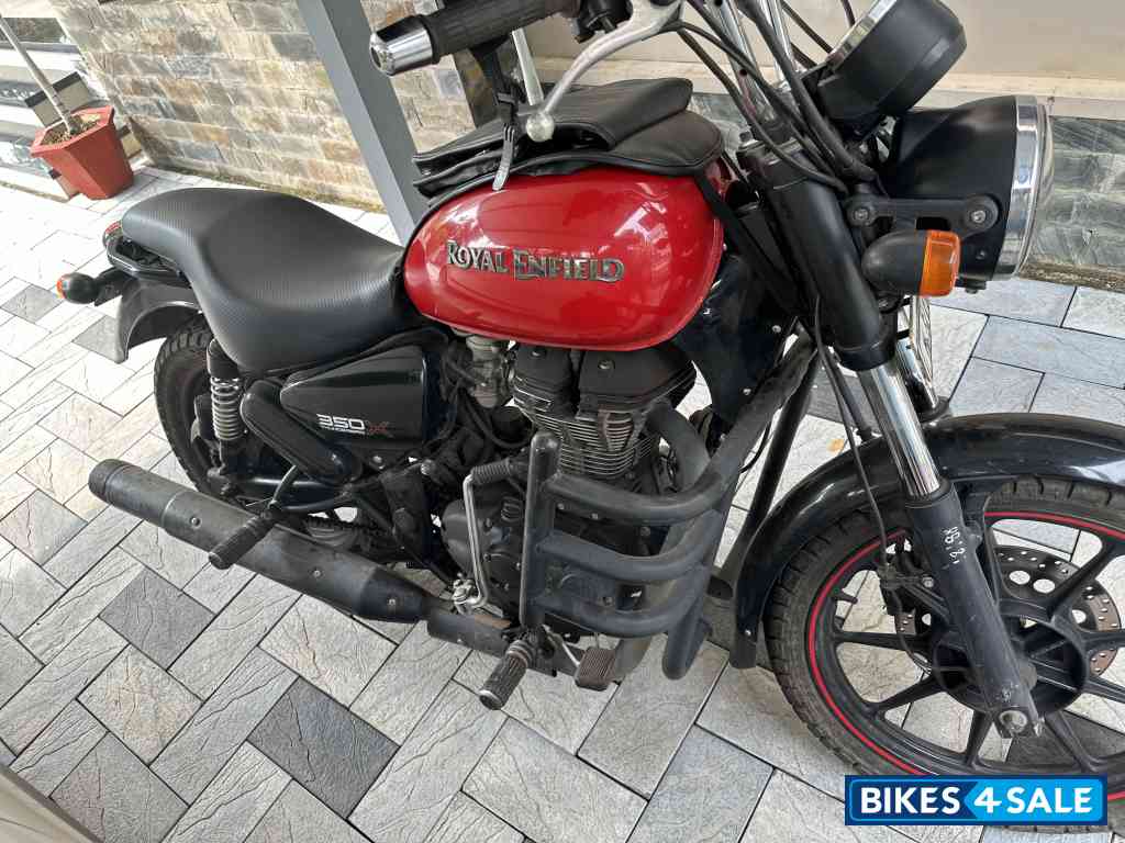 Red And Black Royal Enfield Thunderbird X 350 Red And Black Royal Enfield Thunderbird X 350