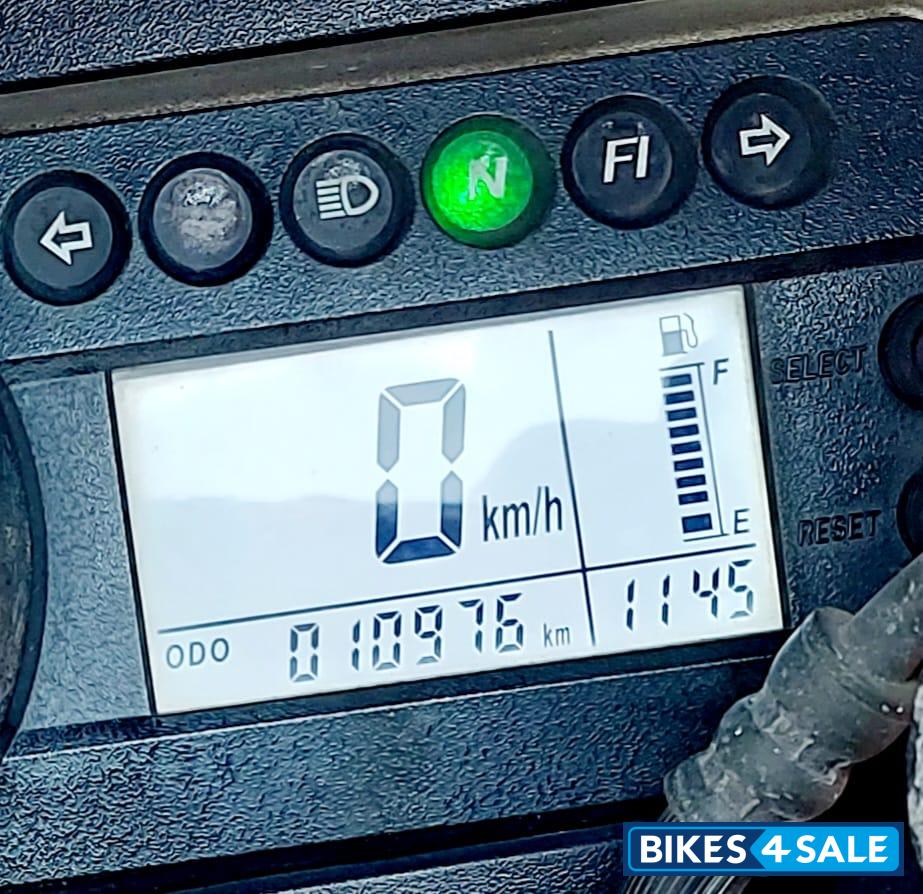 Red/black Hyosung GT250R Red/black Hyosung GT250R