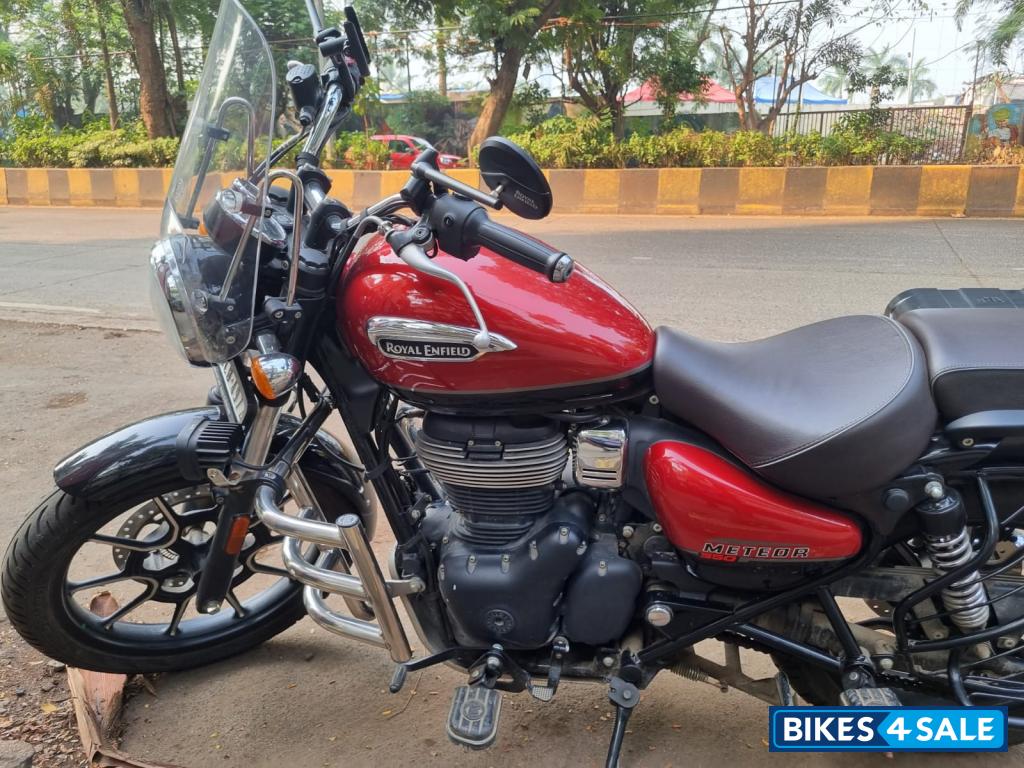 Royal Enfield Meteor 350 Supernova Royal Enfield Meteor 350 Supernova