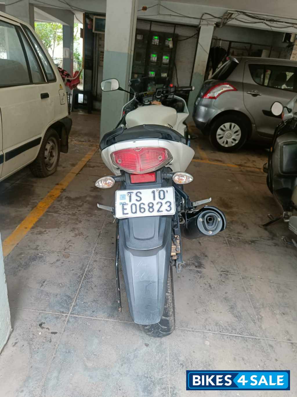 Yamaha YZF R15 V2 Yamaha YZF R15 V2