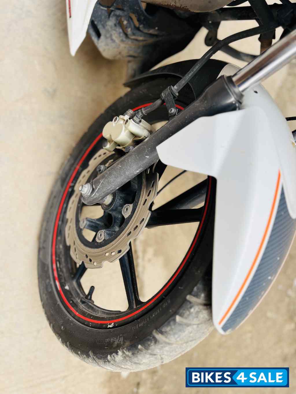 TVS Apache RTR 160 TVS Apache RTR 160