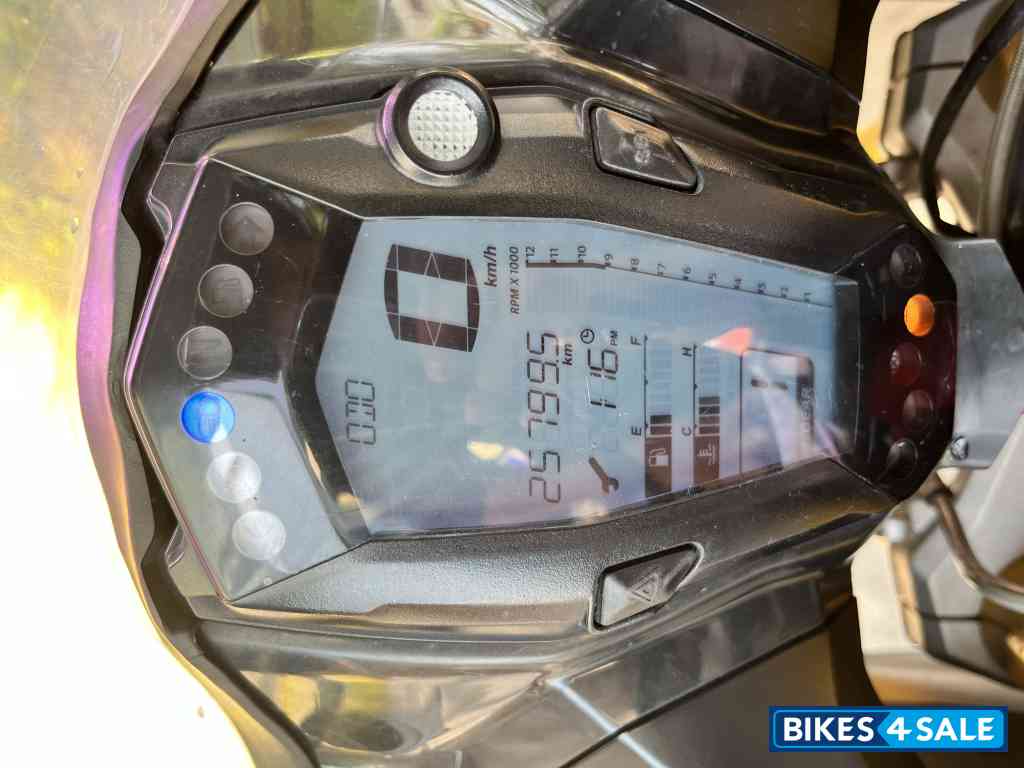 Black TVS Apache RR 310 Black TVS Apache RR 310