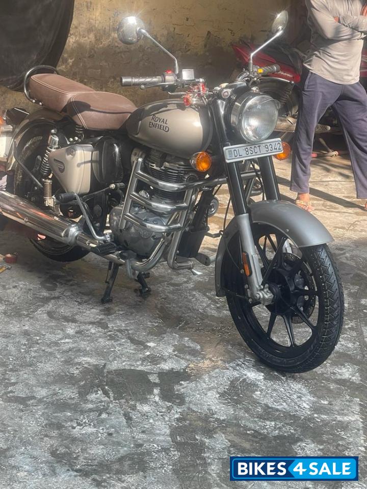 Royal Enfield Classic 350 BS VI