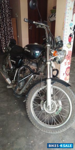Royal Enfield Thunderbird 350 Royal Enfield Thunderbird 350