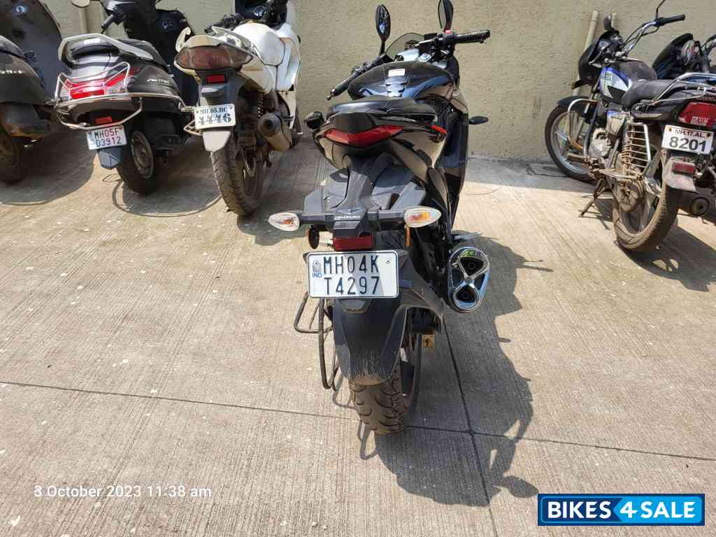Suzuki Gixxer SF Suzuki Gixxer SF