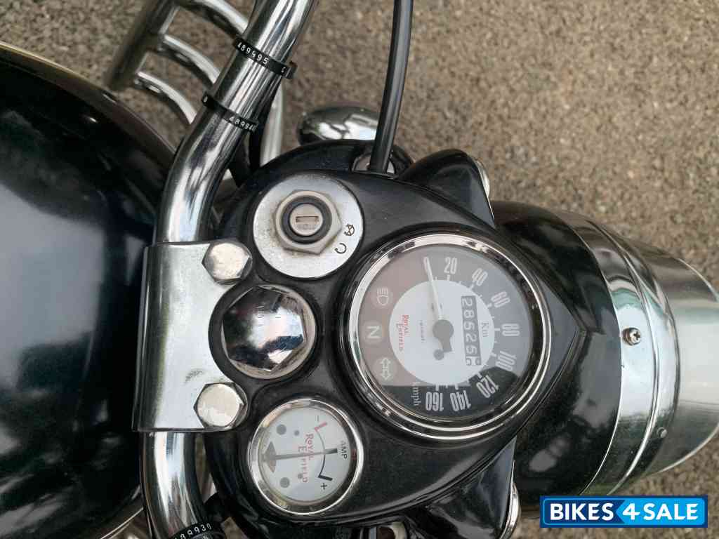 Royal Enfield Classic 350 Royal Enfield Classic 350