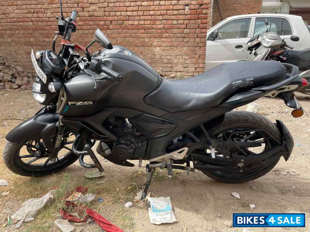 Yamaha FZ-S FI V3 BS6 Yamaha FZ-S FI V3 BS6