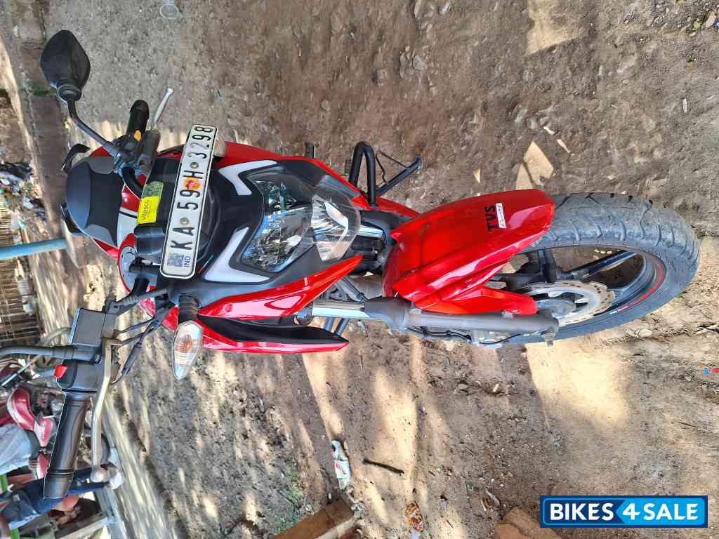 TVS Apache RTR 160 4V TVS Apache RTR 160 4V