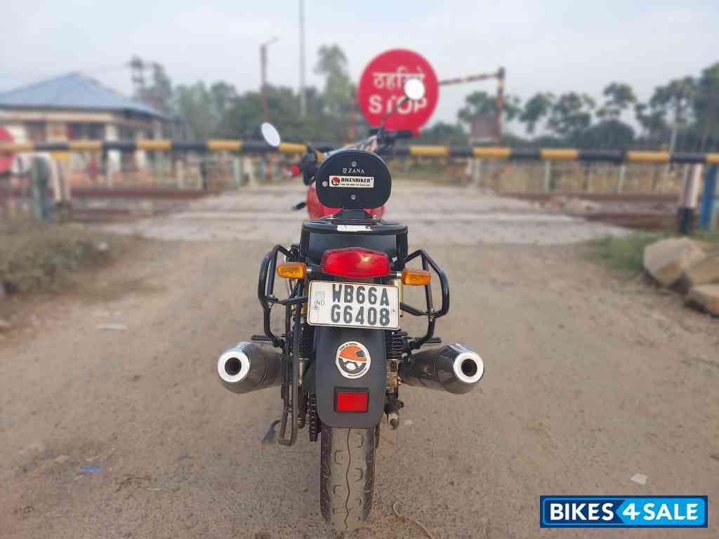 Red Black Royal Enfield Interceptor 650 Twin Red Black Royal Enfield Interceptor 650 Twin