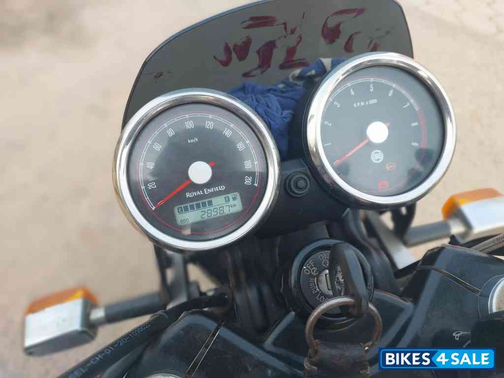 Red Black Royal Enfield Interceptor 650 Twin Red Black Royal Enfield Interceptor 650 Twin