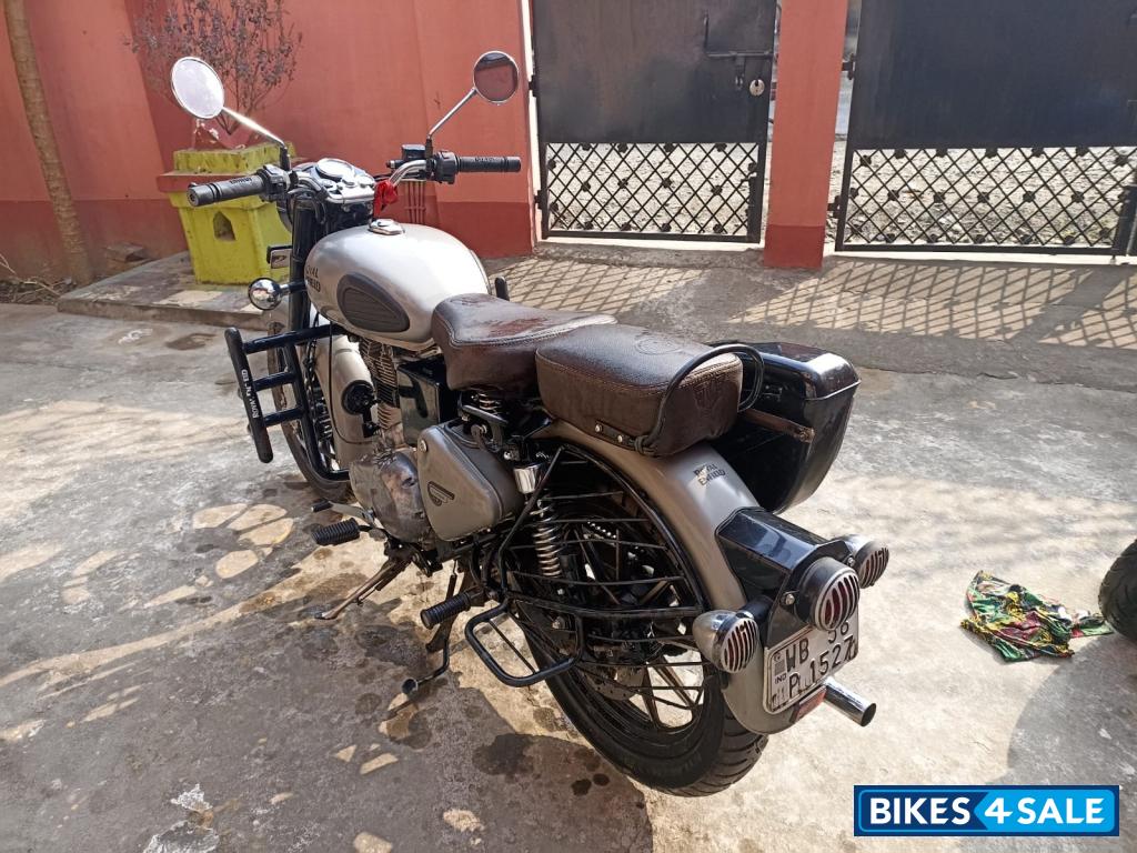 Royal Enfield Classic 350 Royal Enfield Classic 350