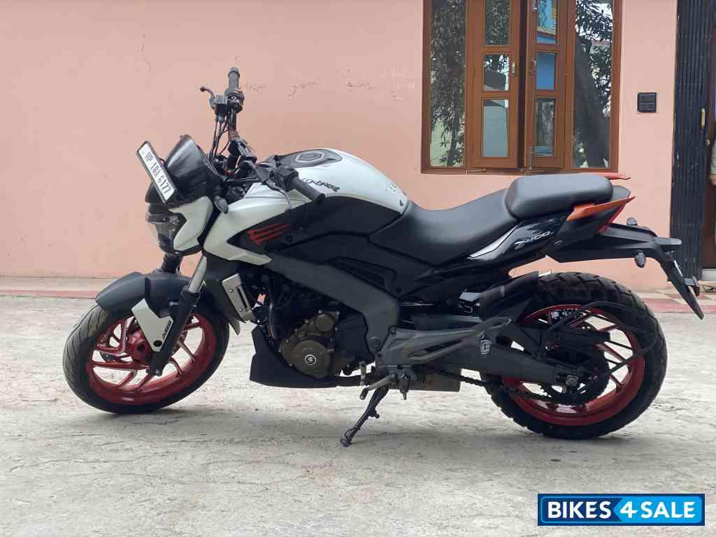 Bajaj Dominar 400 Bajaj Dominar 400