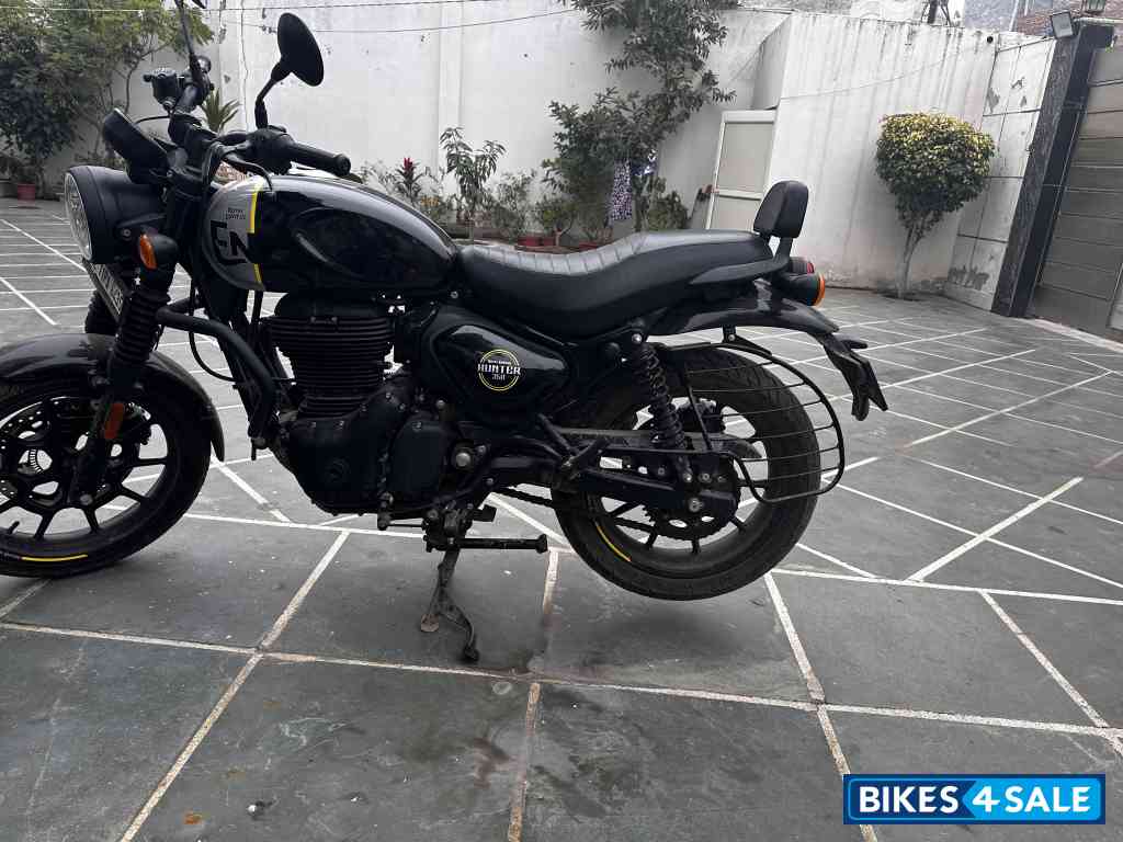 Royal Enfield Hunter 350 Metro