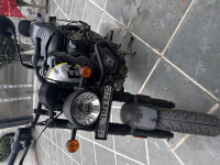 Royal Enfield Hunter 350 Metro