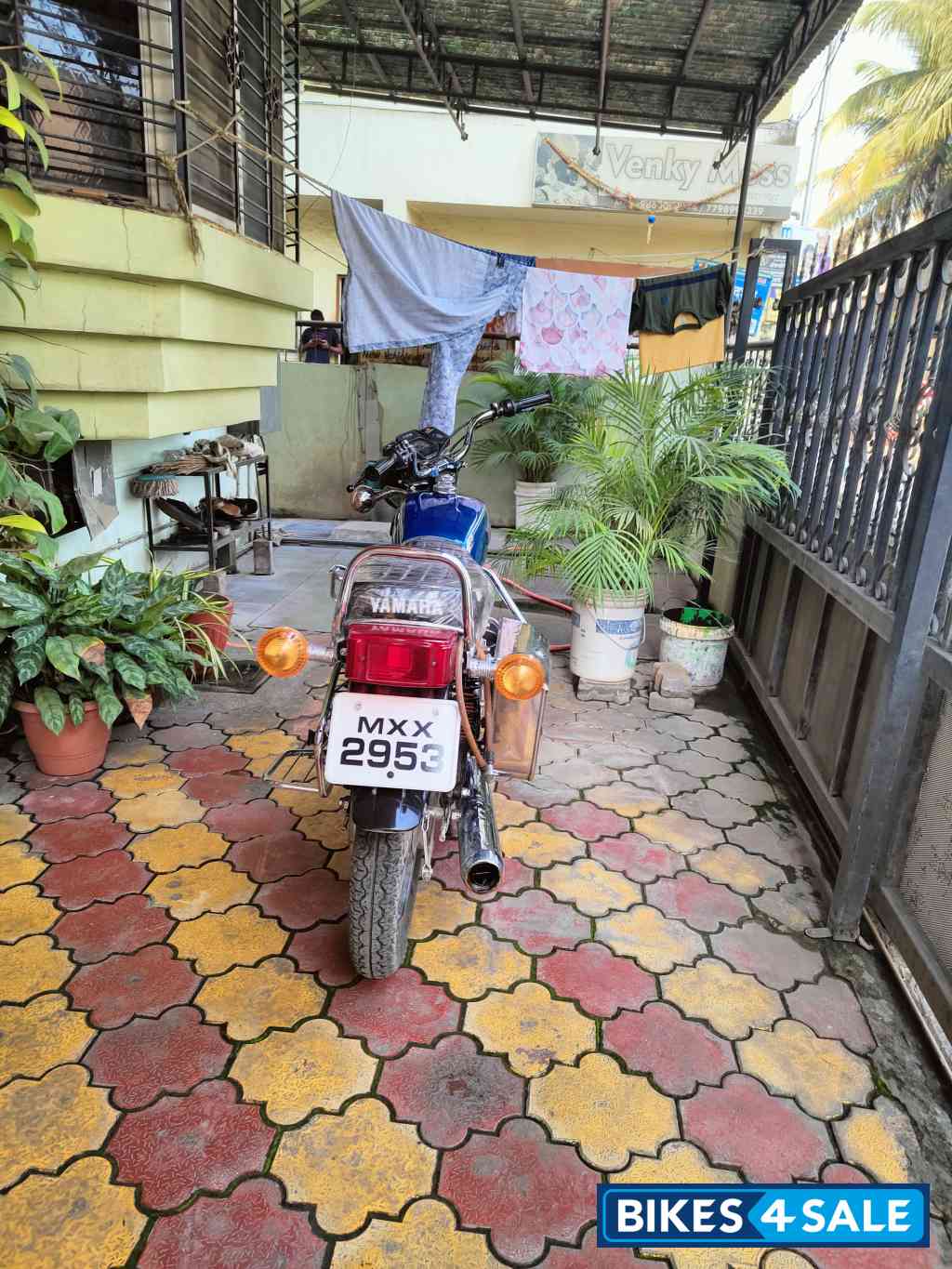 Sky Blue Yamaha RX 100 Sky Blue Yamaha RX 100