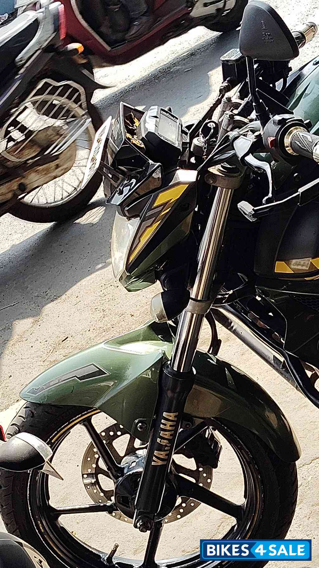 Yamaha FZ-S FI V2 Yamaha FZ-S FI V2