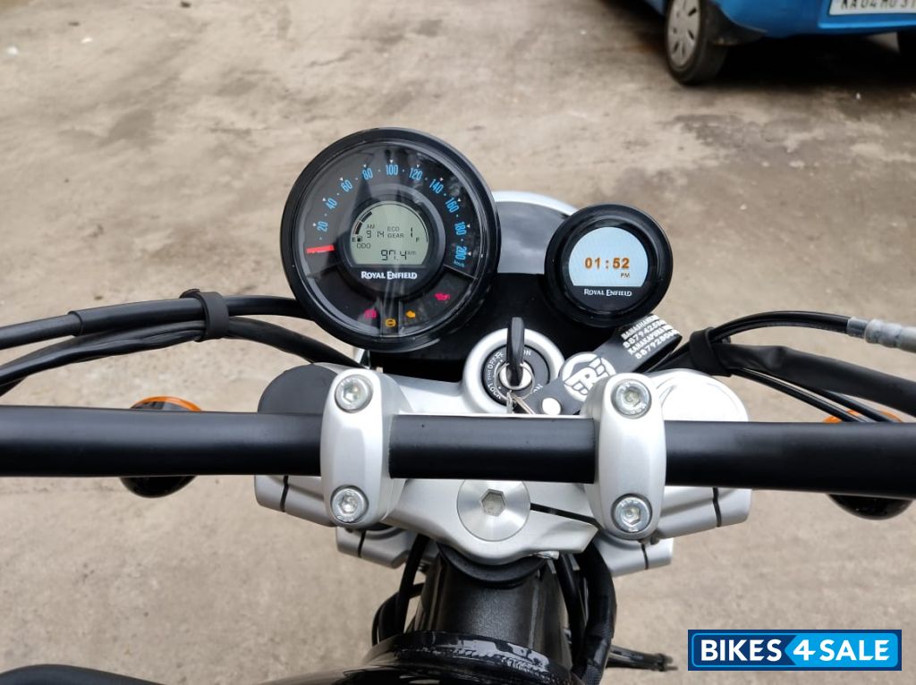 Astral Black Royal Enfield Super Meteor 650 Astral Black Royal Enfield Super Meteor 650