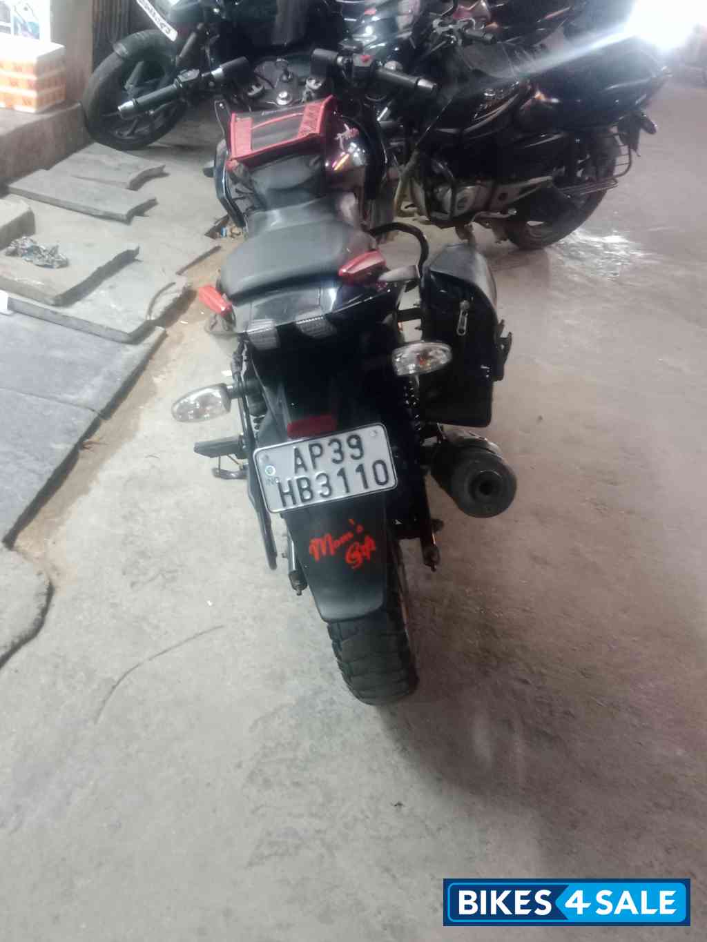 Bajaj Pulsar 180F Neon BS6 Bajaj Pulsar 180F Neon BS6