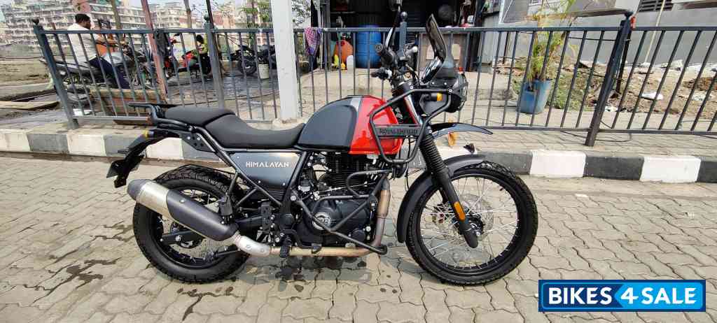Rock Red Royal Enfield Himalayan BS VI Rock Red Royal Enfield Himalayan BS VI