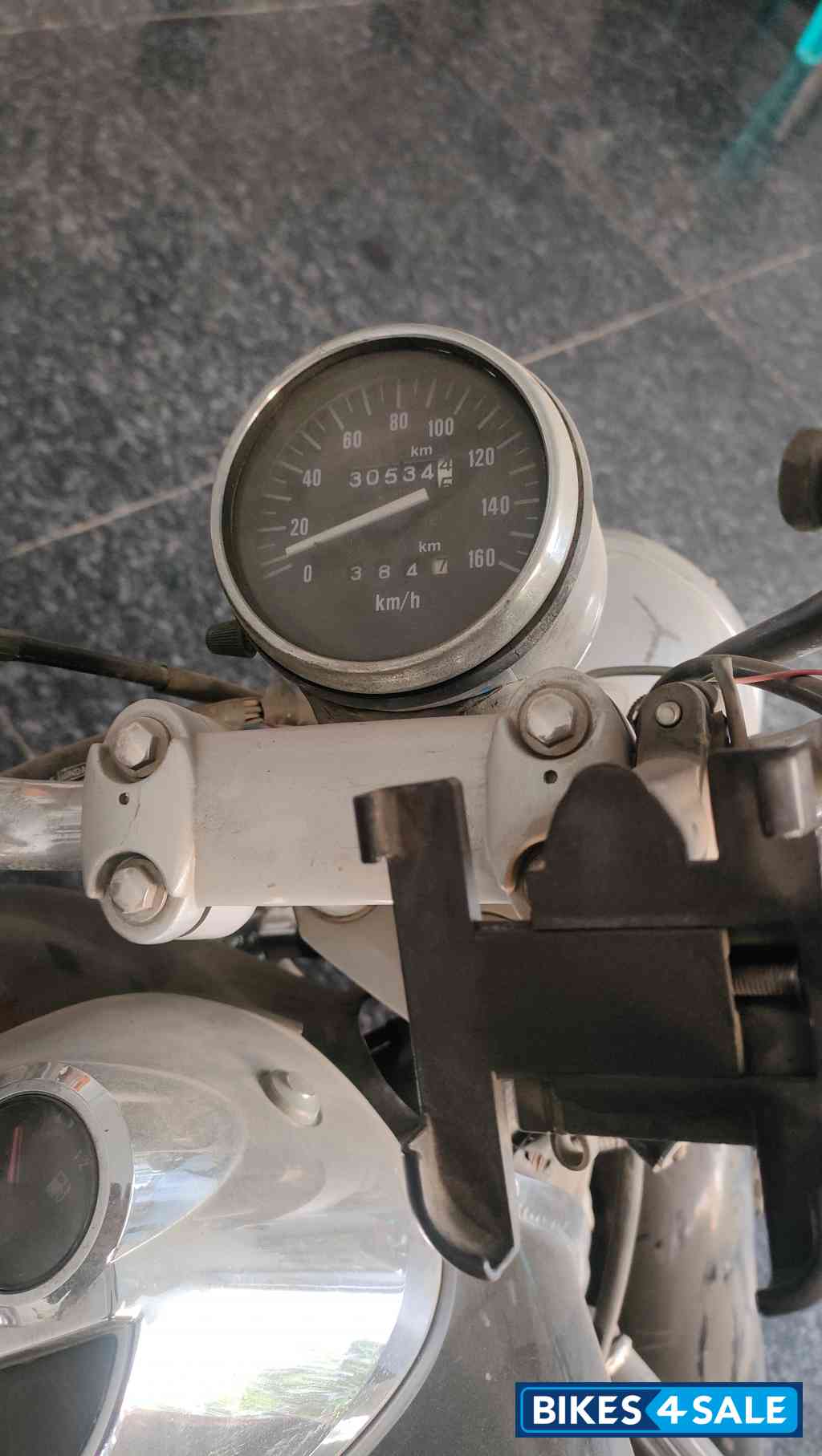 Bajaj Avenger 220 DTS-i Bajaj Avenger 220 DTS-i