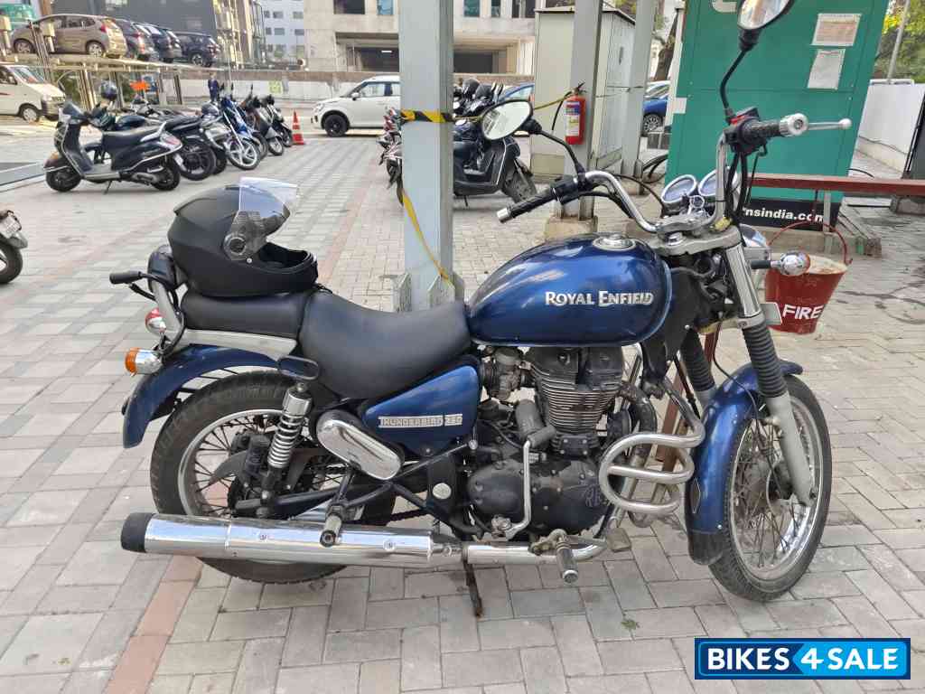 Royal Enfield Thunderbird 350 Royal Enfield Thunderbird 350