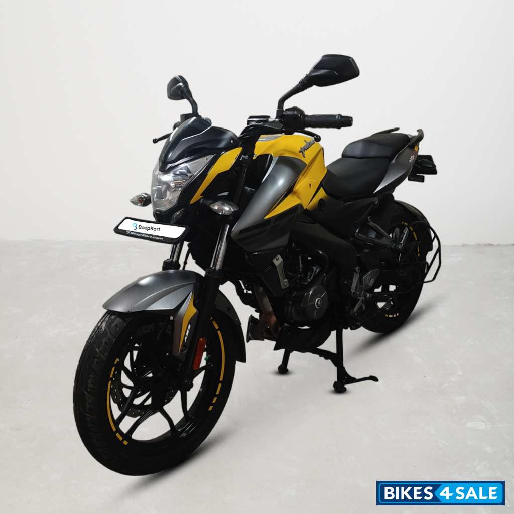 Bajaj Pulsar NS200