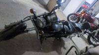 Bajaj Avenger 200 DTS-i