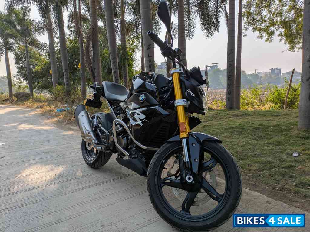 Cosmic Black BMW G 310 R BS6 Cosmic Black BMW G 310 R BS6