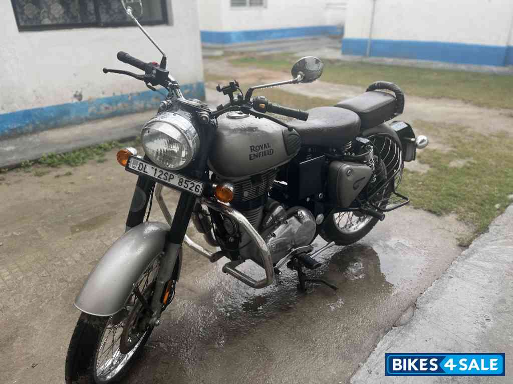 Royal Enfield Classic 350 BS VI