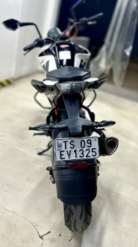 White KTM Duke 250