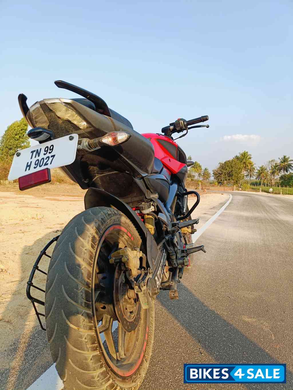Racing Red Bajaj Pulsar NS200 Racing Red Bajaj Pulsar NS200