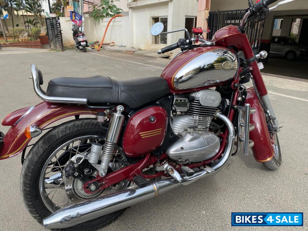 Jawa 42 Dual Channel ABS Orion Red Jawa 42 Dual Channel ABS Orion Red