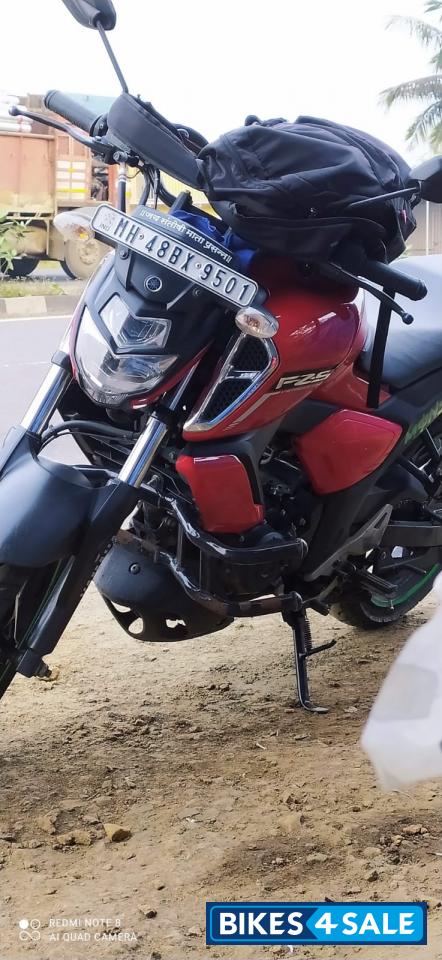 Red Yamaha FZ-S FI V2